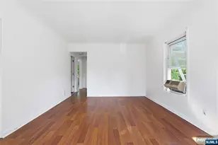 220 Anderson St, Hackensack, NJ 07601 - Photo 4