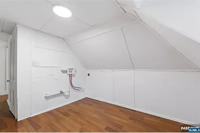 220 Anderson Street, Hackensack, NJ 07601 - Photo 20