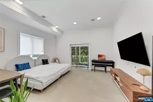 1427 Anderson Ave, Fort Lee, NJ 07024 - Photo 42