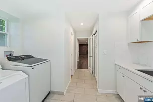 39 Hickory St, Englewood Cliffs, NJ 07632 - Photo 24