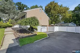 10 Euclid Ave, Westwood, NJ 07675 - Photo 6