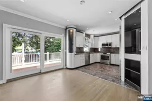 307 Dorothy St, Fair Lawn, NJ 07410 - Photo 8