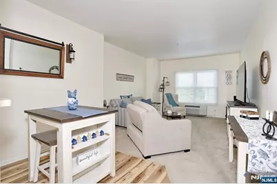 2 Richmond Road 222 #222, West Milford, NJ 07480 - Photo 6
