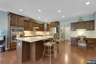 78 Autumn Way 15, Montvale, NJ 07645 - Photo 10