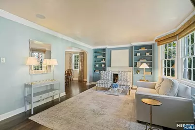 200 Elmwood Avenue, Ho Ho Kus, NJ 07423 - Photo 4