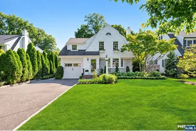 200 Elmwood Avenue, Ho Ho Kus, NJ 07423 - Photo 1