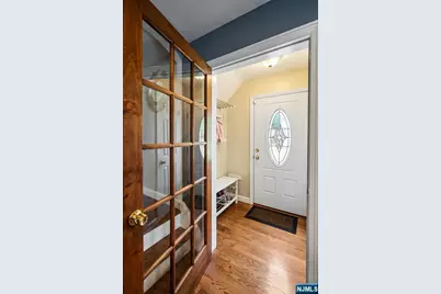 4 Saint Ann Place, Rochelle Park Township, NJ 07662 - Photo 4