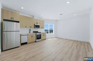 129 69th, Guttenberg, NJ 07093 - Photo 6