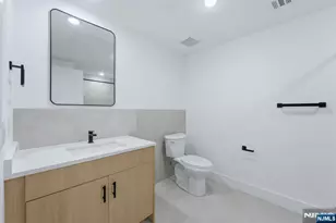 129 69th, Guttenberg, NJ 07093 - Photo 16