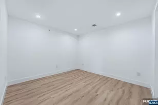 129 69th, Guttenberg, NJ 07093 - Photo 14