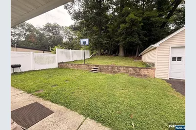 825 Belmont Avenue, North Haledon, NJ 07508 - Photo 4