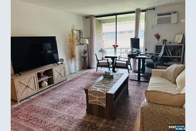 460C Liberty 312 #312, Little Ferry, NJ 07643 - Photo 4
