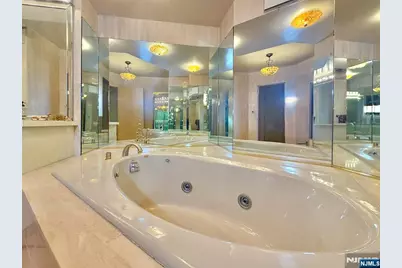1512 Palisade Avenue 14R #14R, Fort Lee, NJ 07024 - Photo 30