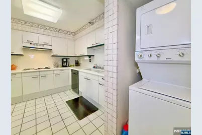 1512 Palisade Avenue 14R #14R, Fort Lee, NJ 07024 - Photo 22