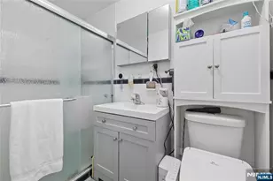 2-23 Berdan Ave, Fair Lawn, NJ 07410 - Photo 18