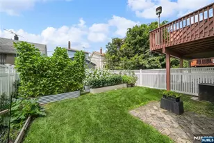 767 End Ave, Cliffside Park, NJ 07010 - Photo 26