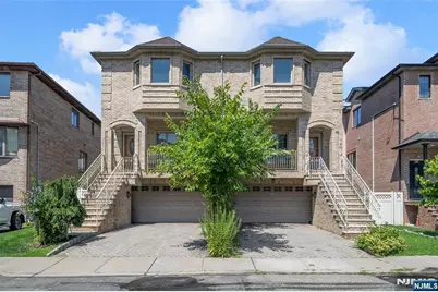 767 W End Avenue, Cliffside Park, NJ 07010 - Photo 2