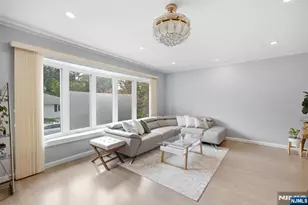 1047 Inwood Terrace, Fort Lee, NJ 07024 - Photo 4