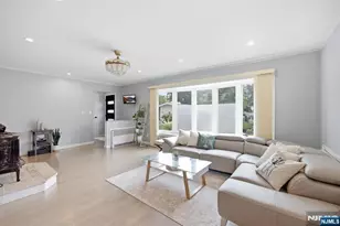 1047 Inwood Terrace, Fort Lee, NJ 07024 - Photo 2