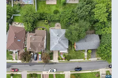 1047 Inwood Terrace, Fort Lee, NJ 07024 - Photo 26
