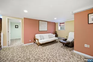 1047 Inwood Terrace, Fort Lee, NJ 07024 - Photo 18