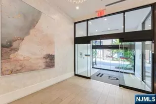 20 Ave At Port Imperial 212, West New York, NJ 07093 - Photo 2