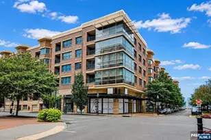 20 Ave At Port Imperial 212, West New York, NJ 07093 - Photo 18