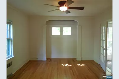 373 Claremont Avenue 1 #1, Montclair, NJ 07042 - Photo 2
