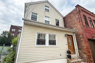 107 Oxford Ave 1, Jersey City, NJ 07304 - Photo 10
