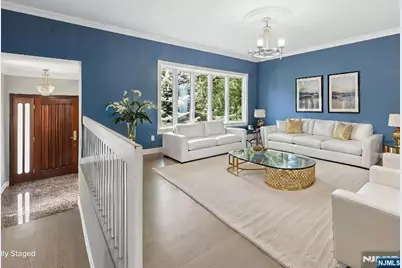 3-07 Dorothy, Fair Lawn, NJ 07410 - Photo 4