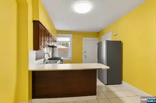 165 Claremont Ave 1, Montclair, NJ 07042 - Photo 14