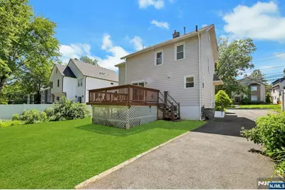 281 Englewood Avenue, Teaneck Township, NJ 07666 - Photo 34