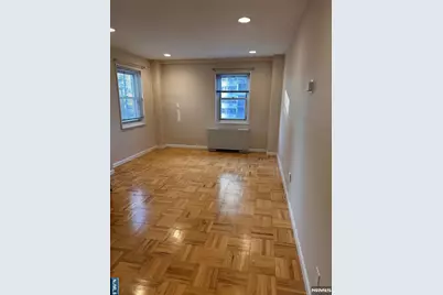 280 Prospect Avenue 5L #5L, Hackensack, NJ 07601 - Photo 12