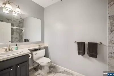 345 The Promenade, Edgewater, NJ 07020 - Photo 14