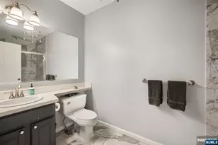 345 The Promenade, Edgewater, NJ 07020 - Photo 14