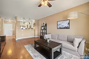345 The Promenade, Edgewater, NJ 07020 - Photo 6