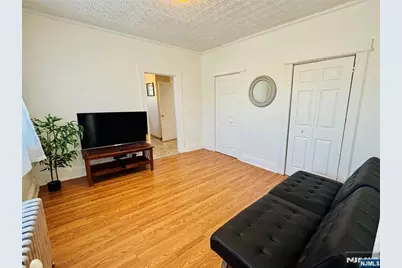 2 E Passaic Avenue, Nutley, NJ 07110 - Photo 2
