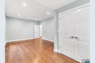 44 Clinton Street, Bloomfield, NJ 07003 - Photo 4