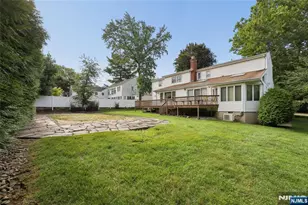 585 Churchill Rd, Teaneck Township, NJ 07666 - Photo 32