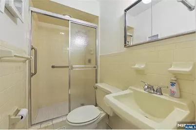 585 Churchill Road, Teaneck Township, NJ 07666 - Photo 16