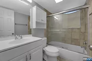 62 Reid Ave, Bergenfield, NJ 07621 - Photo 22