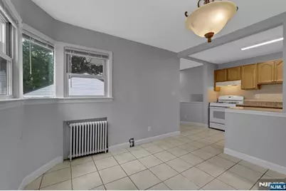 62 Reid Avenue, Bergenfield, NJ 07621 - Photo 10