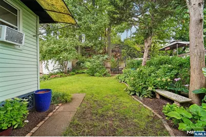 171 Van Winkle Street, East Rutherford, NJ 07073 - Photo 26