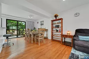 5 Yorkview Dr, Edgewater, NJ 07020 - Photo 8