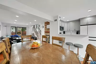 5 Yorkview Drive, Edgewater, NJ 07020 - Photo 6