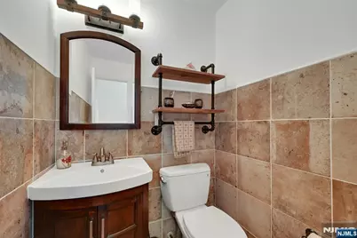 5 Yorkview Drive, Edgewater, NJ 07020 - Photo 18