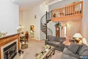 133 Surrey Ct, Ramsey, NJ 07446 - Photo 8