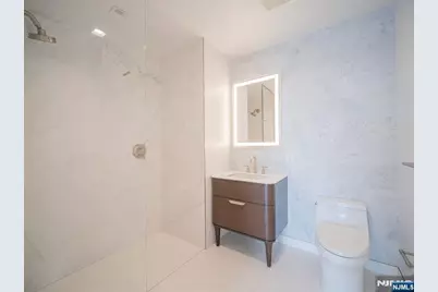 320 Adolphus Avenue 401 #401, Cliffside Park, NJ 07010 - Photo 18