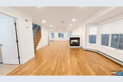 530 Hillside Avenue 1 #1, Palisades Park, NJ 07650 - Photo 2