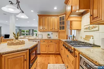 140 John Street, Ridgewood, NJ 07450 - Photo 12
